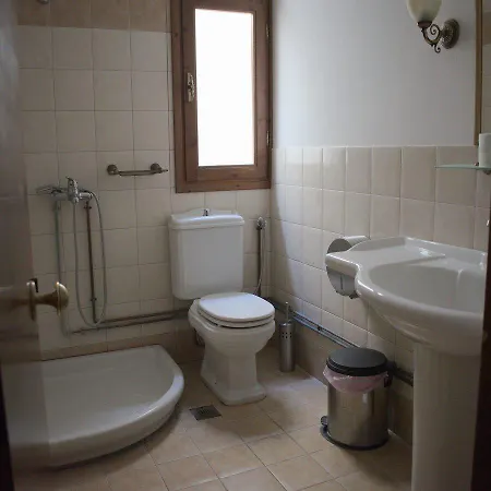 Hotel Stratis *